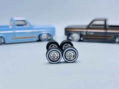 Neumáticos de goma medianos R010 Hot Wheels 1/64 Real Riders blanco pared cromo profundo 10 mm Foto 1 de 4