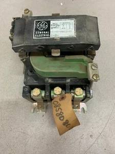 USED GENERAL ELECTRIC SIZE 4 STARTER 380-460V. COIL CR205F000ZAAC - Picture 1 of 4