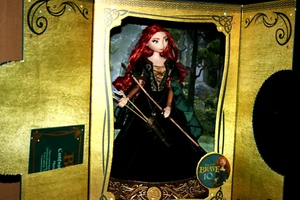 Disney Edizione Limitata 10° Anniversario Brava Bambola "Merida" - 17" Nuova 1 di 4900 - Foto 1 di 12