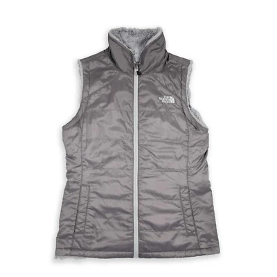 Chaleco acolchado reversible de piel sintética North Face para mujer gris medio logotipo bordado Foto 1 de 4
