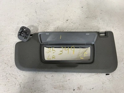 Parasol de tela gris lado izquierdo conductor GMC SIERRA250 2024   Foto 1 de 3