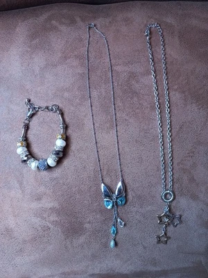 Set 2 Collier Collane E Un Braccialetto Con Charms.Morellato.Boccadamo?Pandora? - Immagine 1 di 4