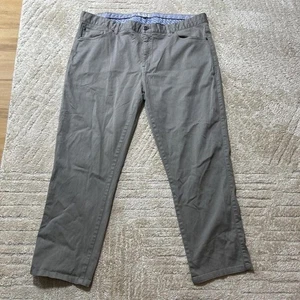 Peter Millar Men's Classic Fit Khaki Pants Grey Size 40 - Picture 1 of 7