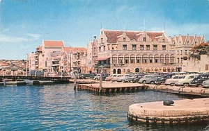 Curaçao - WILLEMSTAD - Penha Building - Publ. Julius L. penha & Sons - Picture 1 of 2