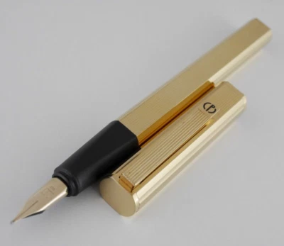 Pluma Estilográfica Dunhill Dress Chapada en Oro a Rayas M ENVÍO GRATUITO A TODO EL MUNDO Foto 1 de 4