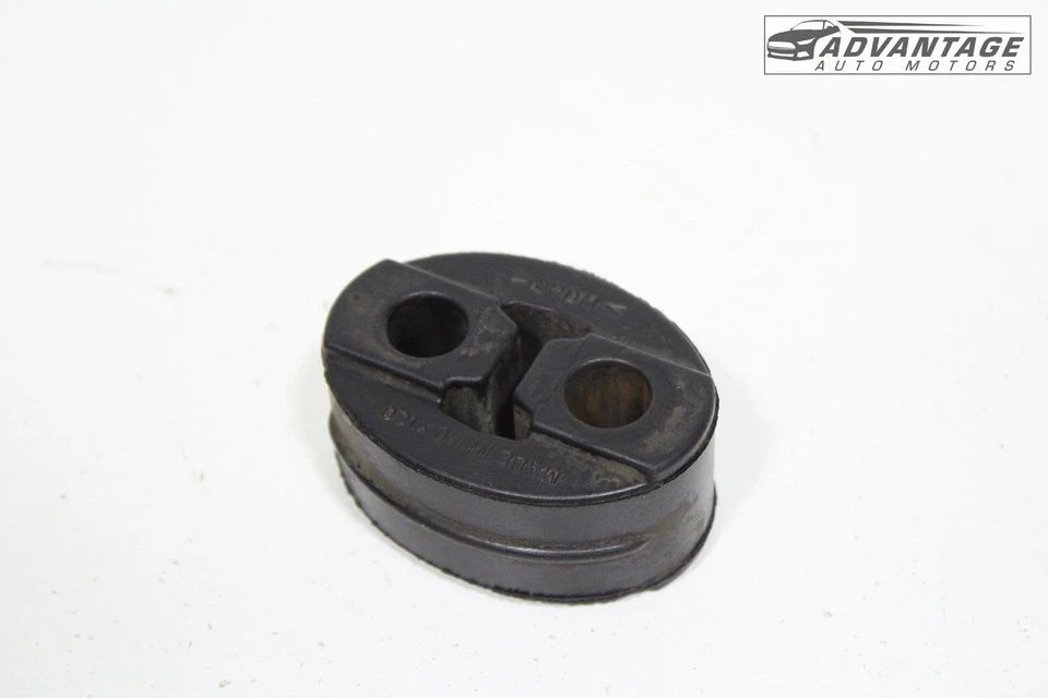 2017-2025 GMC ACADIA EXHAUST MUFFLER PIPE INSULATOR HANGER RUBBER 20959239 OEM - Image 1 of 4