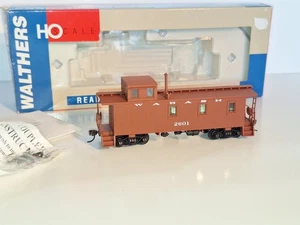 Walthers 932-7505 30' Wabash 2601, Wood Caboose. Excellent cond. HO scale.Boxed - Picture 1 of 12