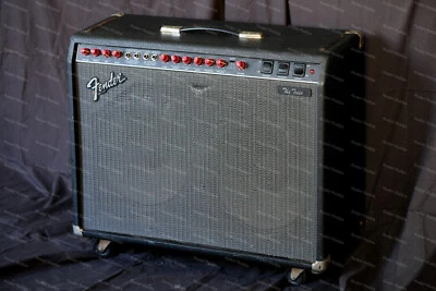 Fender The Twin (red knobs) vintage valve amplifier - image 1 of 2