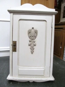Antiker Wandschrank,Jugendstil Hängeschrank,Shabby chic Schrank,Restauriert - Bild 1 von 12