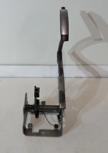 FORD C-MAX 2012 TDCI SWAN NECK HANDBRAKE LEVER / MECHANISM GREY TRIM AV61 2780 - Imagen 1 de 4
