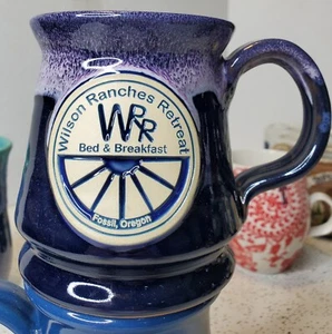 Deneen Pottery 2012 Wilson Ranches Retreat B&B Fossil Oregon Purple Mug 14 oz - Picture 1 of 5