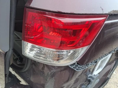 Conjunto de luz trasera derecha usado se adapta a: Honda Odyssey 2015 cuarto montado en panel Ri Foto 1 de 4