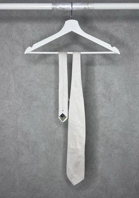 GIORGIO ARMANI CREMA/CHAMPÁN MICRO TEJIDO SEDA CORBATA HECHA EN ITALIA (PRECIO DE VENTA SUGERIDO POR EL FABRICANTE 125+ £) Foto 1 de 4