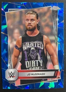 Base de zafiro cromado Topps WWE 2025 #122 JD McDonagh RAW - Imagen 1 de 2