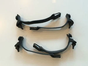 4x Honda Gummi's für Lampenverkleidung-/Maske (61309-KF0-000) XR 600 R (PE04) - Bild 1 von 1
