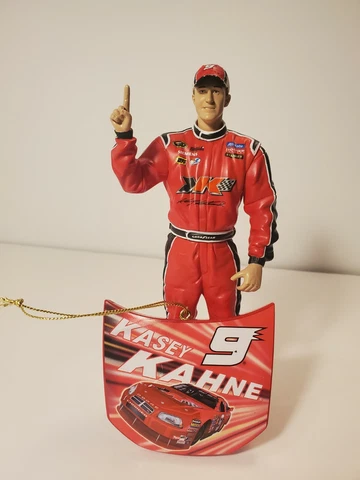 2008 NASCAR Winners Circle Kasey Kahne Action Figure and Gillett 9 Hood Ornament Cover