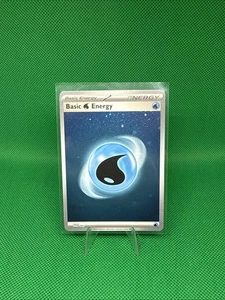 Basic Water Energy (Cosmos Holo) 003 Sv01: Scarlet & Violet Base Set Holo - Picture 1 of 2