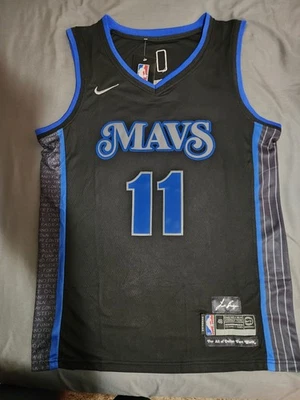 Camiseta Kyrie Irving #11 Dallas Mavericks negra cosida talla 48 (M) nueva con etiquetas  Foto 1 de 2