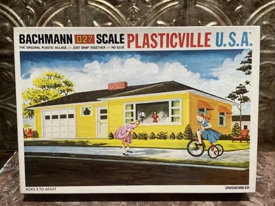 Vintage Bachmann Plasticville USA Ranch House 027 Scale Blue 1852 Unassembled - Image 1 of 4