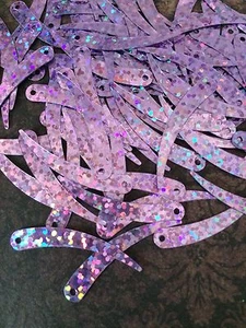 Sequins 32mm Purple Light Amethyst Laser Hologram Metallic Comet Tusk x 100 - Picture 1 of 2