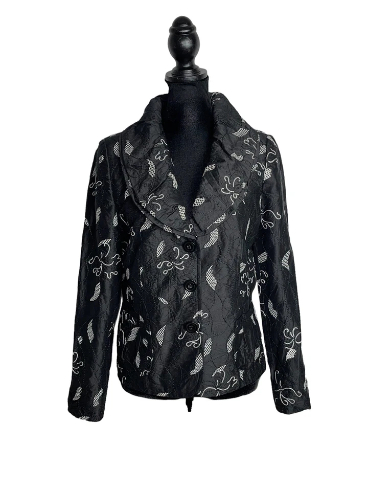 Chaqueta Blazer Basler 100% Seda Negro Blanco Abstracto Texturizado 3 Botones Forrada 38 Foto 1 de 4