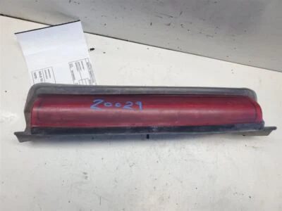 1992-2004, Chevrolet Tahoe, lámpara de freno de montaje alto, 5,3, número de pieza: 15030176 Foto 1 de 4