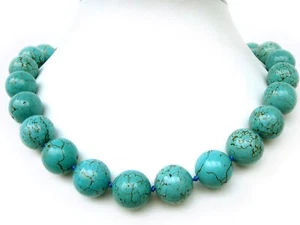 Kette Collier aus Türkisen (Howlith) in Kugelform Ø-16 mm - Picture 1 of 3