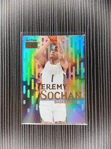 2022 Skybox Metal Universe Champions Jeremy Sochan S2 - Bild 1 von 2