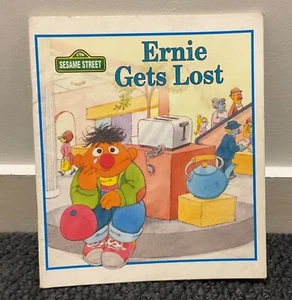 Ernie Gets Lost - 1996 Vintage - Paperback | Free Postage - Picture 1 of 9