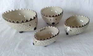 NIB 4 Ceramic Nesting Hedgehogs Measuring Cups Creative Co-op Planter Trinkets - Picture 1 of 24