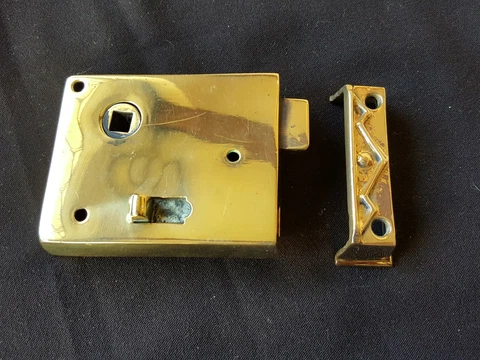 One Reclaimed Antique Brass Victorian Lock & Keep Door Furniture (EB229) Cover