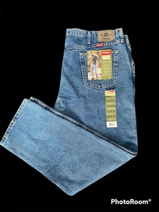 Pantalones de mezclilla Wrangler 5 estrellas calce regular para hombre 44x30 nuevos con etiquetas - Imagen 1 de 5
