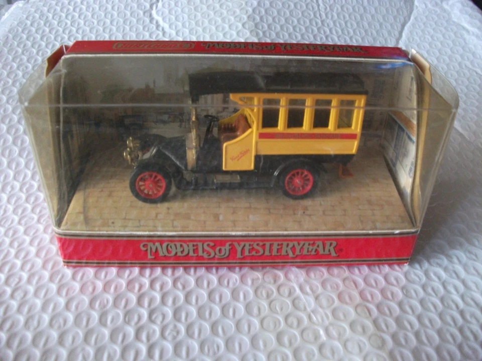 Matchbox Models of Yesteryear  - Boxed Y44 1910 Renault Bus - Image 1 of 1