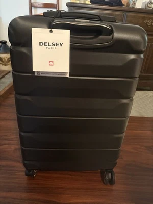 Maleta de mano Delsey Paris negra #maleta Foto 1 de 4