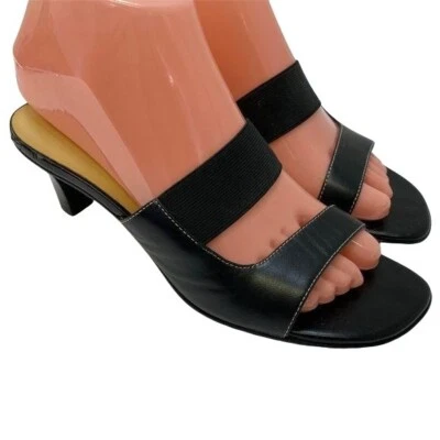 Worthington Women 6 1/2 Black Slip On Double Strap Sandals. - Image 1 of 4