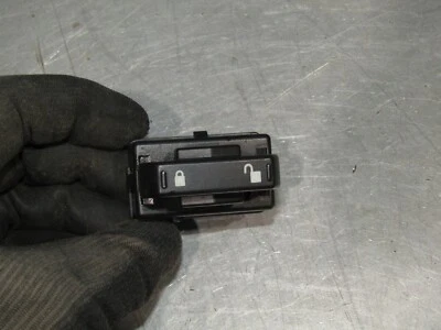 2008-2009 Ford Taurus X OEM RH passenger side front door lock switch 08 09 - Image 1 of 3