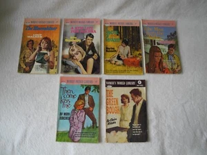 6x VTG 1960s WOMAN’S WEEKLY/WOMAN’S WORLD LIBRARY ROMANTIC FICTION HARD TO FIND! - Picture 1 of 2