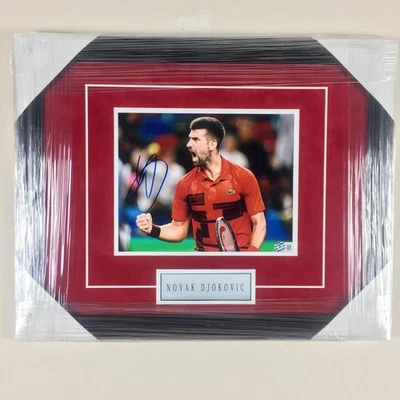 Foto autografiada firmada por Novak Djokovic de tenis 8x10 enmarcada Beckett BAS Foto 1 de 4