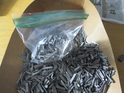 SUMINISTROS DE IMPRESIÓN/ESTAMPADO.  JUEGO DE TIPOGRAFÍA PEQUEÑA - Mezcla aleatoria 1 LIBRA Foto 1 de 4