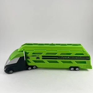 Micro Machines Series 1 Mini Vehicle Hauler Truck & Trailer Green Holds 8 Cars  - Picture 1 of 8