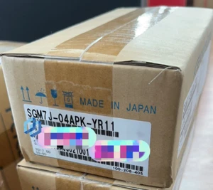 Brand NEW Yaskawa Electric SGM7J-04APK-YR11 - Picture 1 of 1