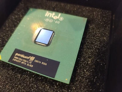 Rare SL4C8 NEW Intel Pentium 3 1000Mhz SL4C8 1.7v Socket 370 - Image 1 of 3