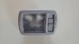 2014-2018 HYUNDAI SANTA FE REAR UPPER OVERHEAD DOME READING MAP LIGHT LAMP OEM - Picture 1 of 2