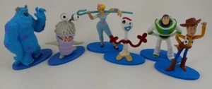 Disney Pixar Mattel 2019 figuras adornos para pasteles lote de 6 Woody Buzz Monsters Inc - Imagen 1 de 4