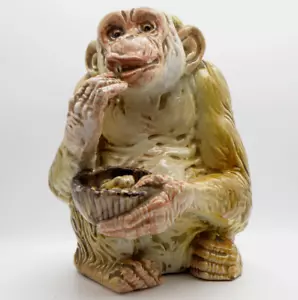 Vintage Italian Ceramic Porcelain Large Monkey Eating Peanuts 9.5" Hand Painted - Picture 1 of 19