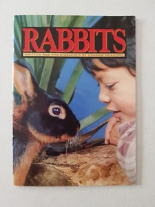 Literacy Links Plus Book - What A World! Set 3 Rabbits 1998 PB Graham Meadows - Picture 1 of 6