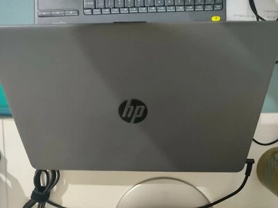 PC Portatile HP  - Immagine 1 di 4