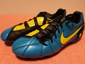 Total 90 Football Boots for sale | eBay