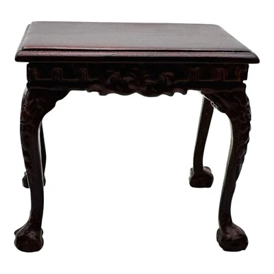 Mueble de mesa auxiliar ornamentado de madera de caoba Bespaq miniatura vintage para casa de muñecas Foto 1 de 4