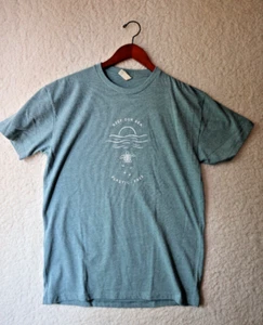 T-Shirt "Keep Our Seas Plastic Free" aus Bio-Baumwolle - Bild 1 von 7